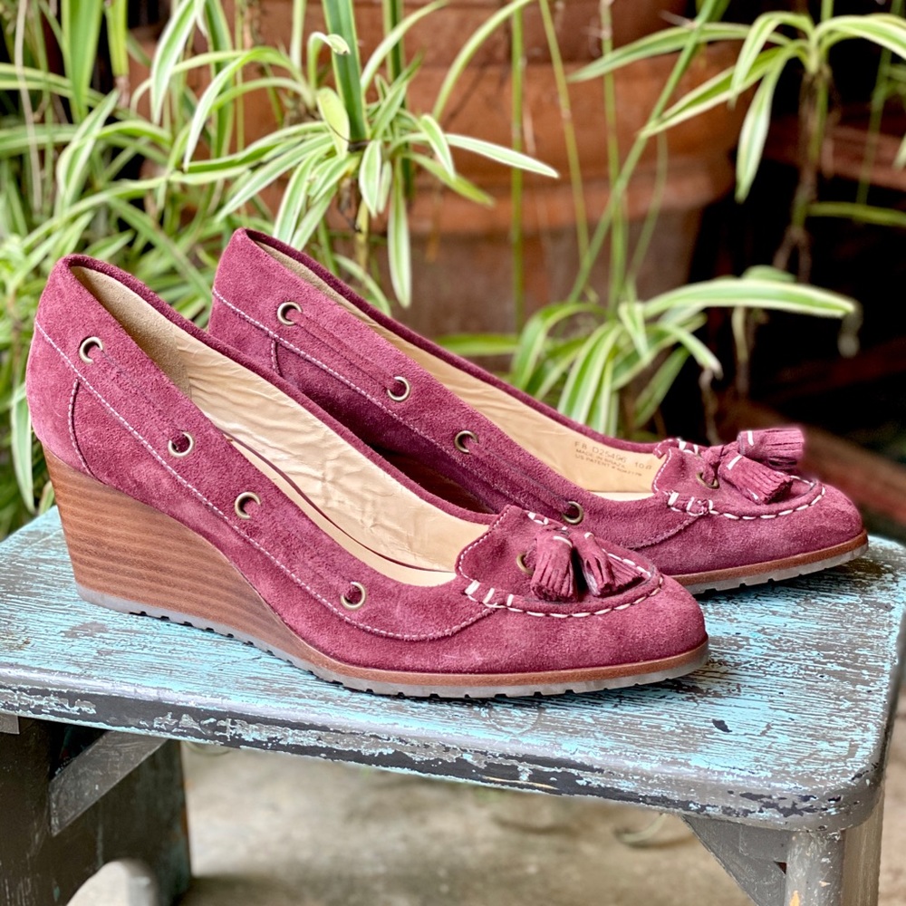 COLE HAAN New Burgundy Suede Wedges Loafers 10